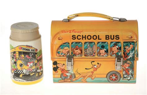 yellow school bus lunch box